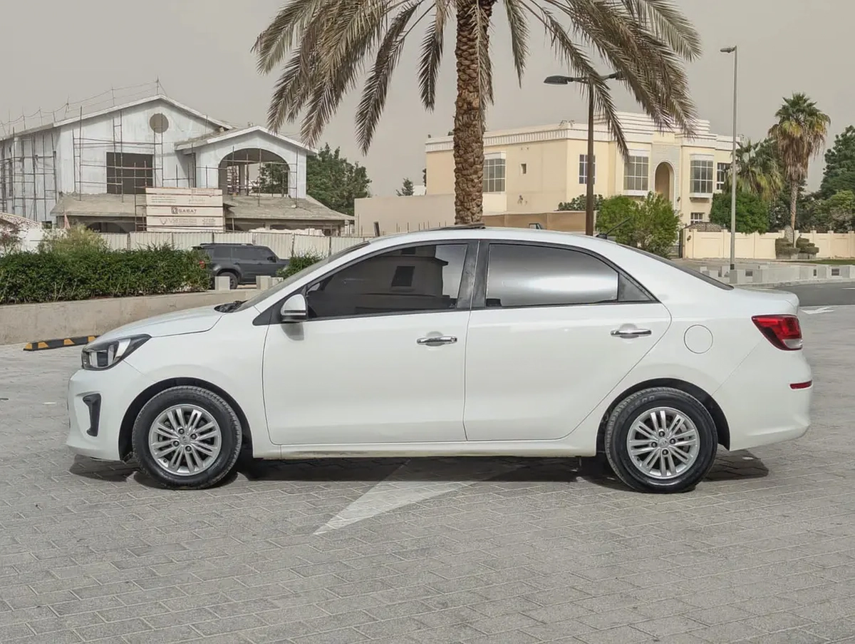 Kia Pegas 2020, MPI Top, GCC Premium Condition With Low KM Perfect Family Sedan With Sunroof and Nav-18-18