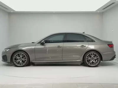 2024 Audi A4 S-line - GCC Specs - Like New!-2