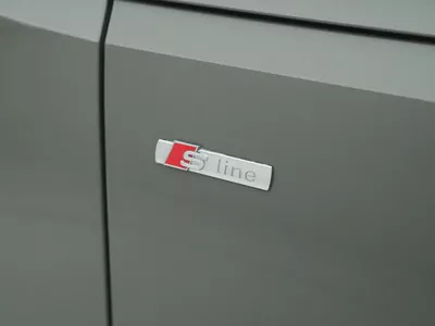 2024 Audi A4 S-line - GCC Specs - Like New!-7