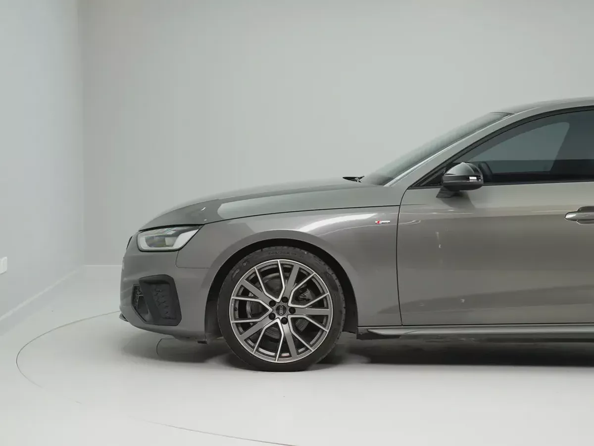 2024 Audi A4 S-line - GCC Specs - Like New!-3-3