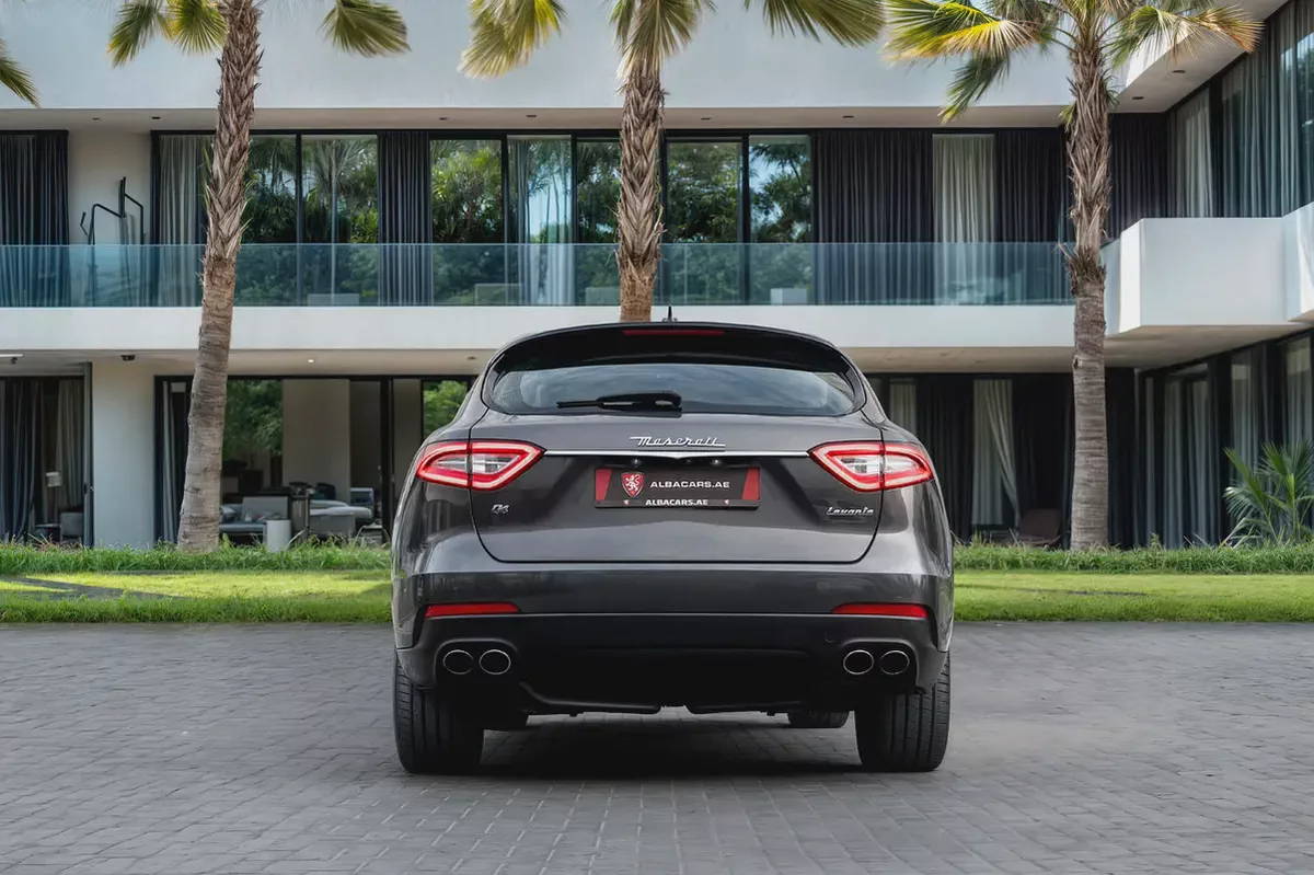 1,812 P.M | Maserati (Al Tayer History) | WARRANTY | 0% Downpayment-3-3