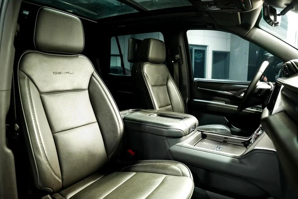 GMC Yukon Denali 2024 - GCC Specs - Brand New