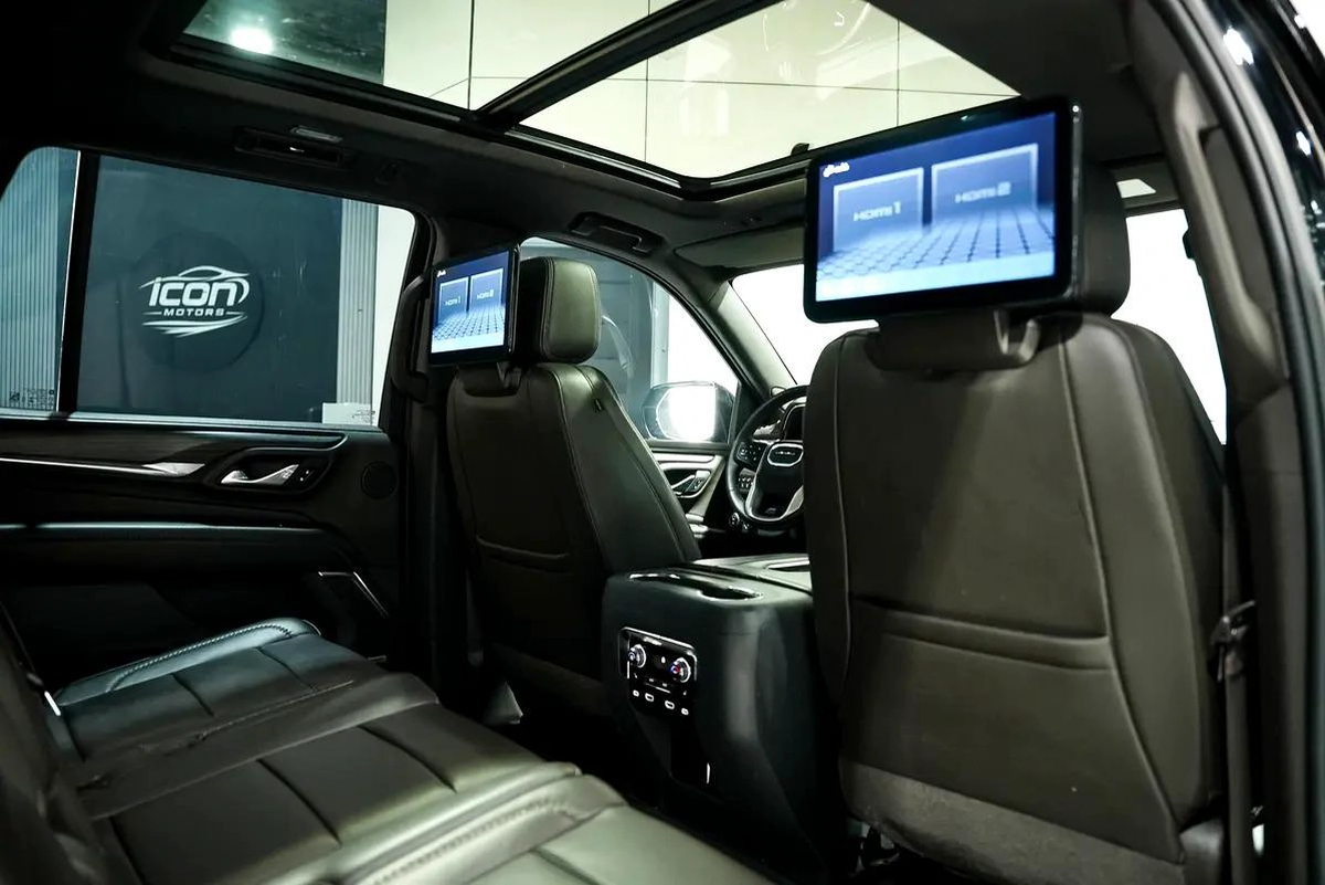 GMC Yukon Denali 2024 - GCC Specs - Brand New-4-4