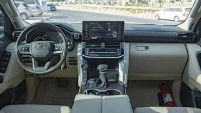 Toyota Land Cruiser Land cruiser GXR 4.0L FULL OPTION 2025-7