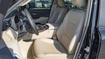 Toyota Land Cruiser Land cruiser GXR 4.0L FULL OPTION 2025-14