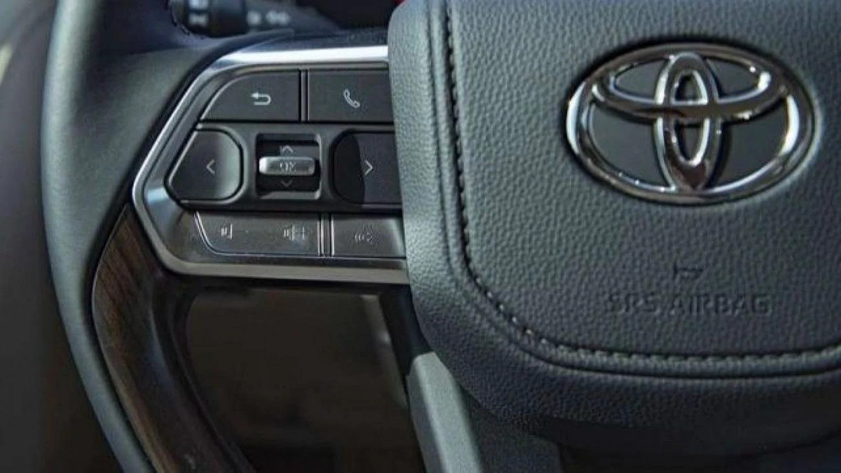 Toyota Land Cruiser Land cruiser GXR 4.0L FULL OPTION 2025-16-16