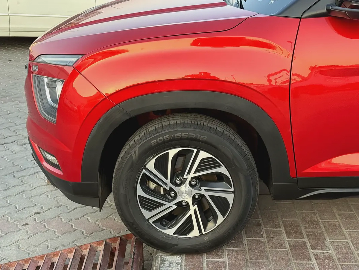 Hyundai Creta, 2022 GCC specs, in excellent condition.-6-6