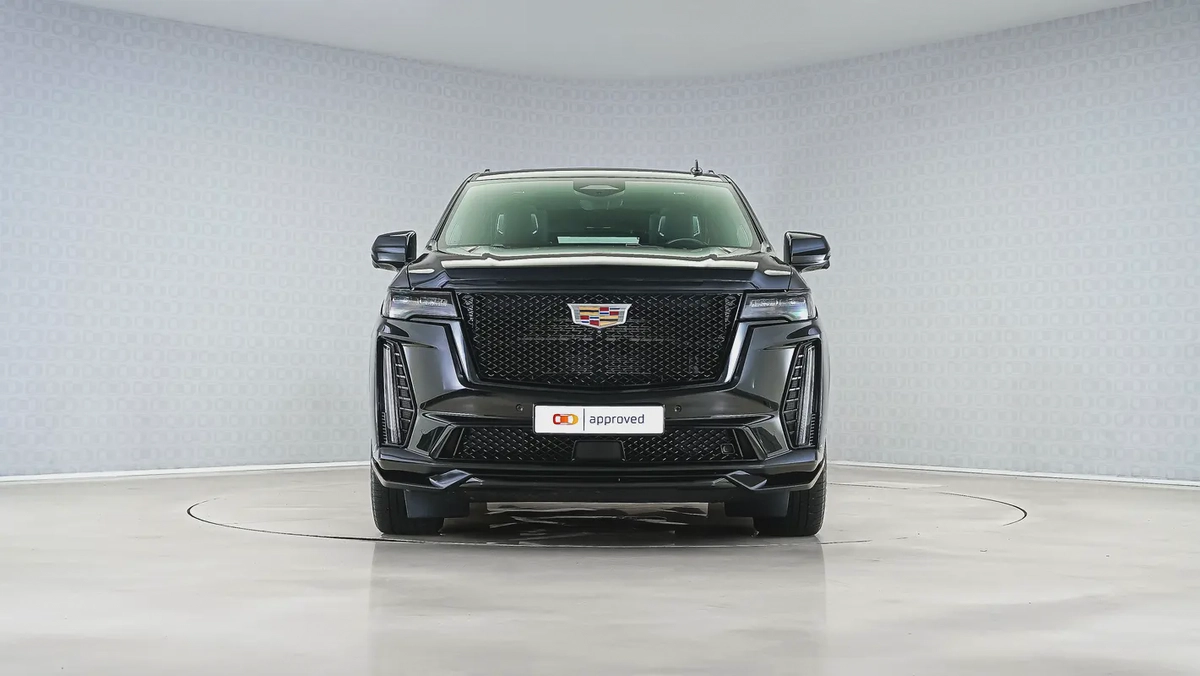 UAEs Very Best Example | AED 5,744 PM | Escalade V GCC-8-8