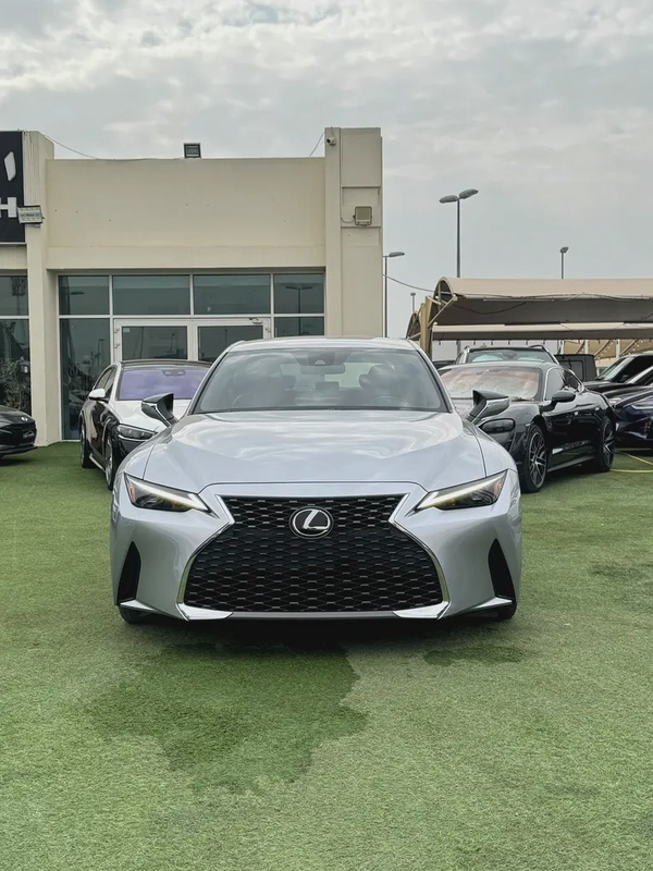 Lexus IS 300 2022 - American Specs - GCC Resale
