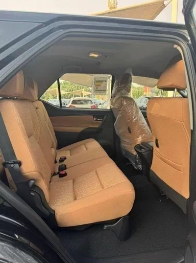 Toyota Fortuner EXR 2.4L Diesel AT MY2025-19