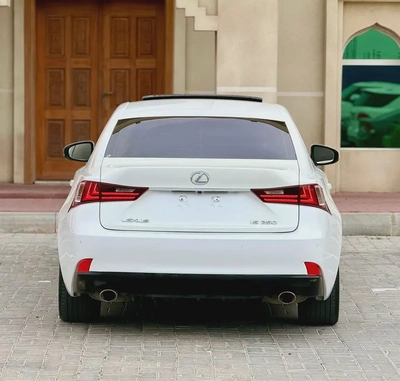 Lexus IS 250 2014 GCC Specs - Perfect Condition-4