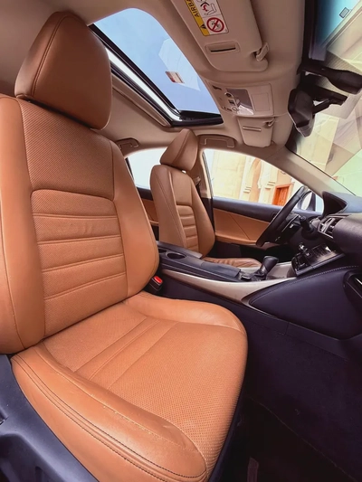 Lexus IS 250 2014 GCC Specs - Perfect Condition-8