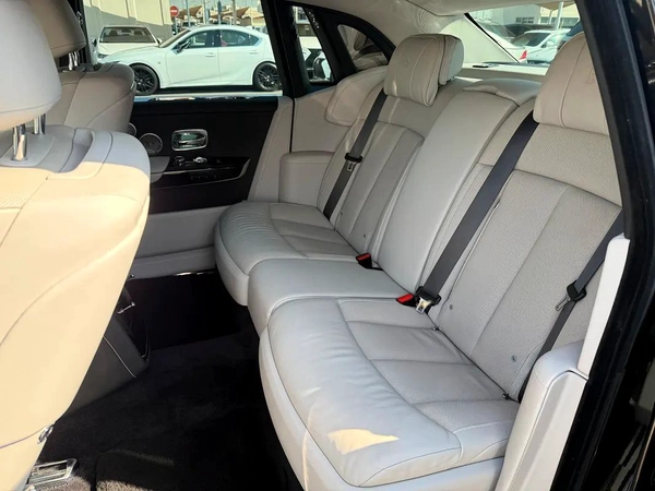 Rolls-Royce Phantom