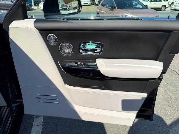 Rolls-Royce Phantom