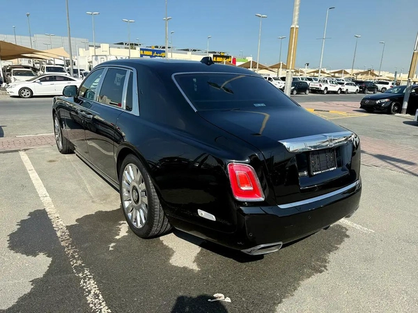 Rolls-Royce Phantom