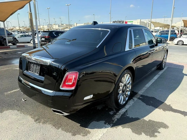 Rolls-Royce Phantom