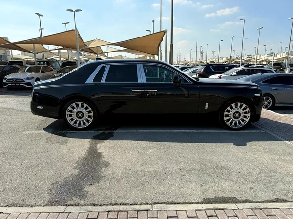 Rolls-Royce Phantom