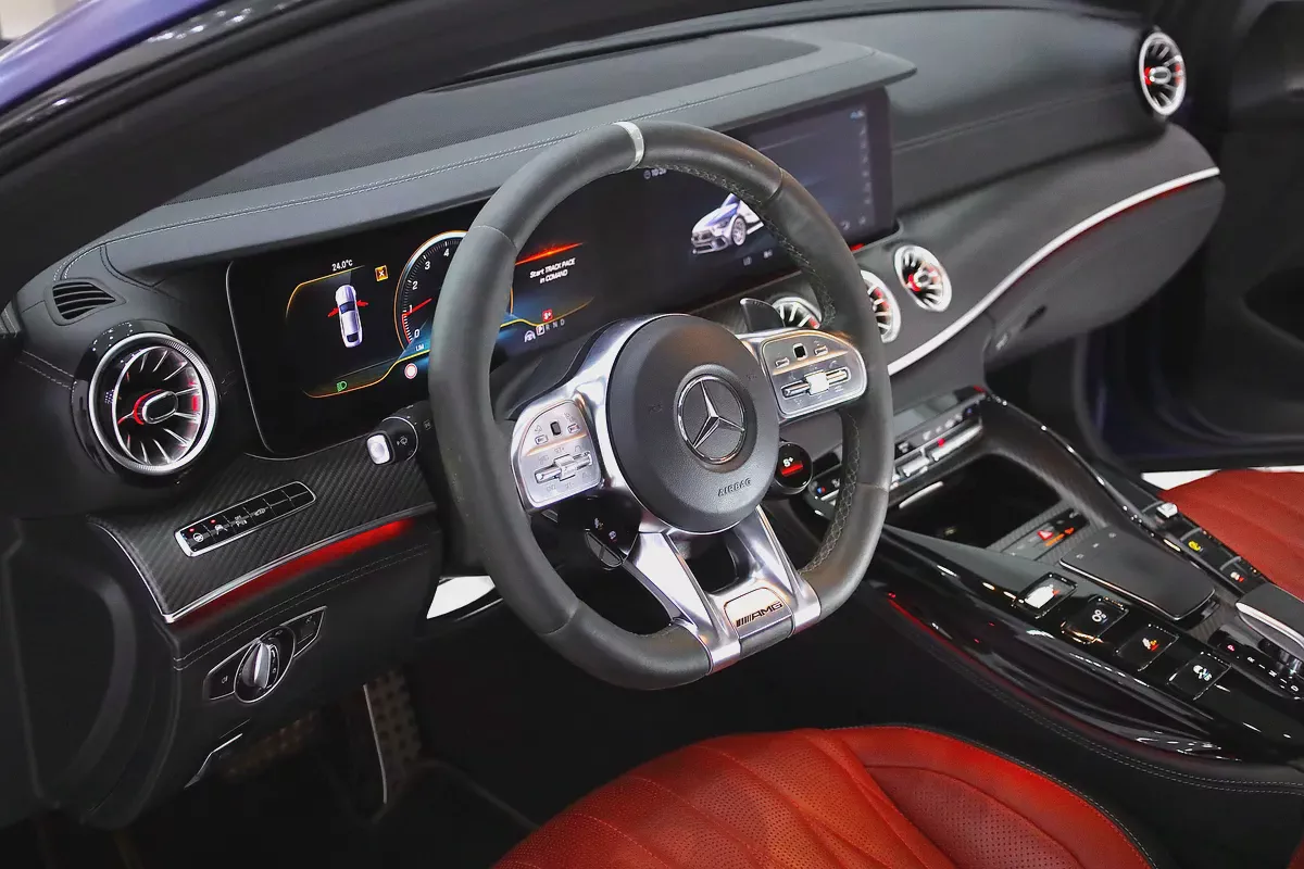 AMG GT-63s SPECIAL DESIGNO BRILLIANT MANGO + FULLY LOADED + CARBON EXT/INT-4-4