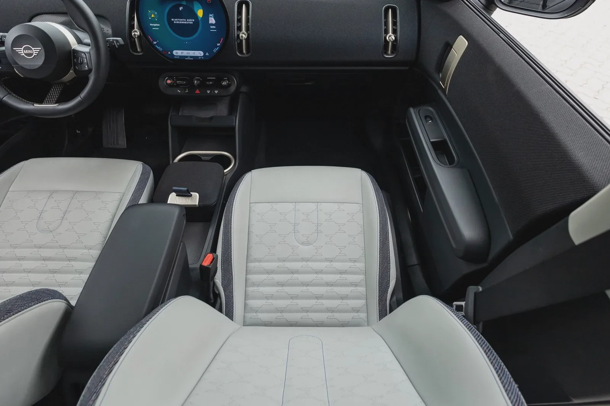 MINI Countryman Cooper 2024-21-21