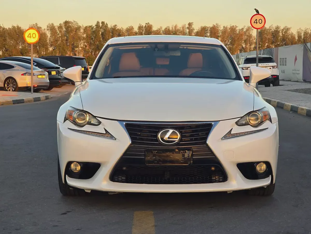 Lexus IS 250 F Sport 2014 GCC Specs - Pristine Condition