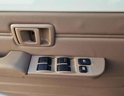 Toyota Land Cruiser Pick Up LC79 STD-E / DOUBLE CABIN MANUAL / 2.8L V4 DIESEL 4WD / SNORKEL (CODE # STD-E)-17