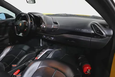 Pristine 2016 Ferrari 488 GTB | GCC Specs | Low Mileage | Carbon Interior-10