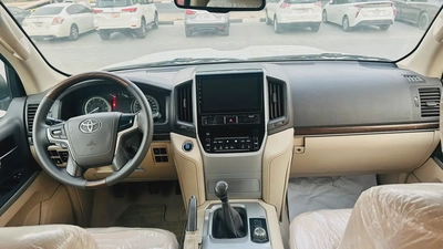 2019 GCC Toyota Land Cruiser-9