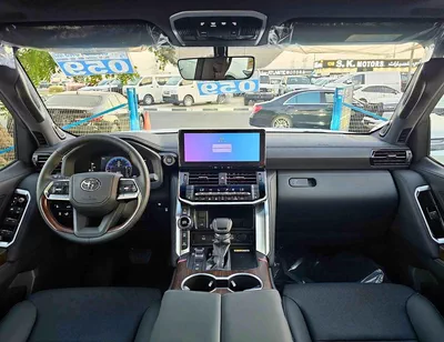 Toyota Land Cruiser GXR 3.5 Twin Turbo | BIG Screen JBL Speakers | Top Line Model (CODE # GXR3HB)-2