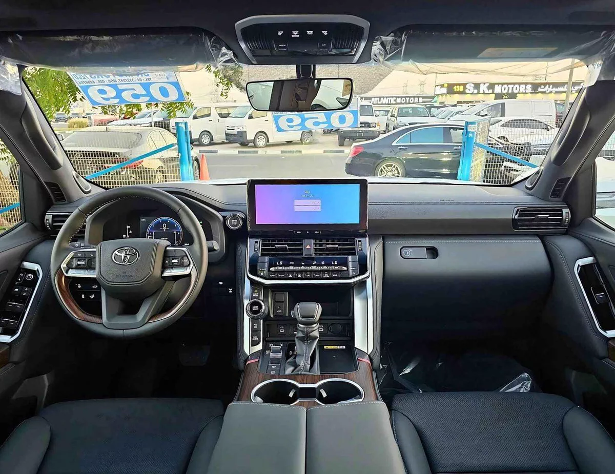 Toyota Land Cruiser GXR 3.5 Twin Turbo | BIG Screen JBL Speakers | Top Line Model (CODE # GXR3HB)-2-0