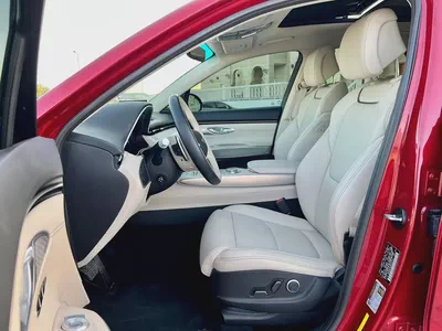 2022 Genesis GV70 2.5T - American Specs - Low Mileage luxury SUV-11