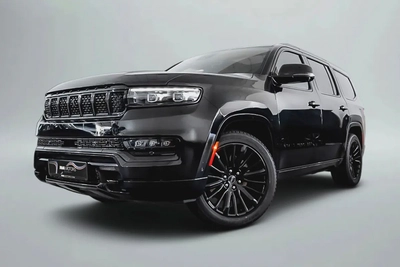 AED 5,013 / 60 months | 0% DP | 2023 Jeep Grand Wagoneer Series III Obsidian / Jeep Warranty-4