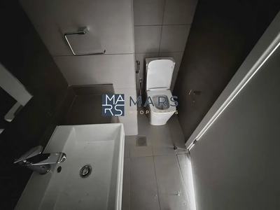 | BRAND NEW | 1 BEDROOM 2 BATHROOM | COUNTER KITCHEN |-12