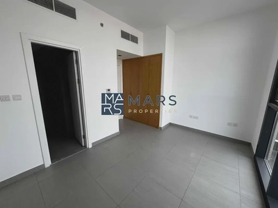 | BRAND NEW | 1 BEDROOM 2 BATHROOM | COUNTER KITCHEN |-1