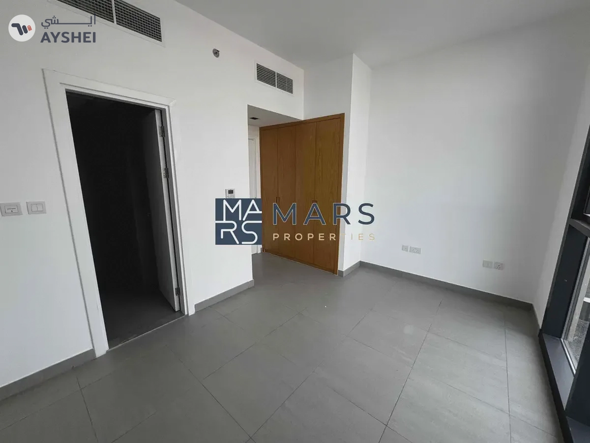| BRAND NEW | 1 BEDROOM 2 BATHROOM | COUNTER KITCHEN |-1-1