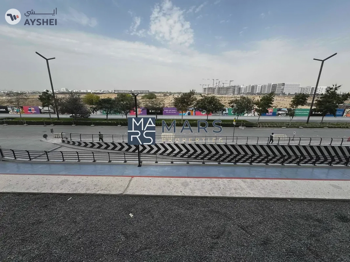 | BRAND NEW | 1 BEDROOM 2 BATHROOM | COUNTER KITCHEN |-7-7