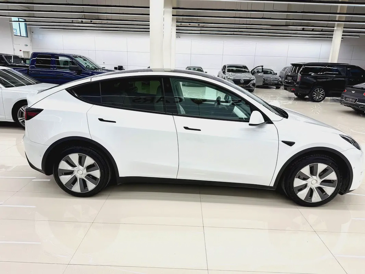 Tesla Model Y Long Range AWD 2022 GCC Specs