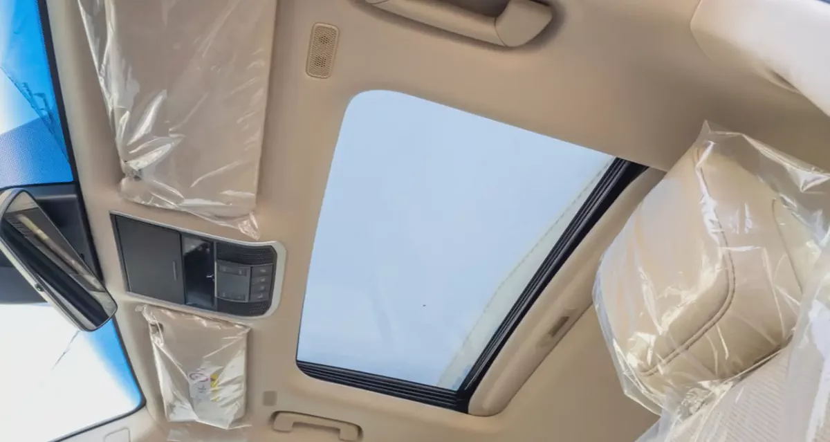 Toyota Land Cruiser GXR 2026 GCC Specs-10-10