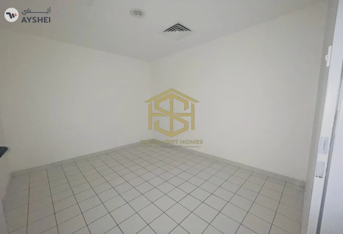 APARTMENT FOR RENT IN AL KHALEEJ CENTRE AREA, AL RAFFA-18-18