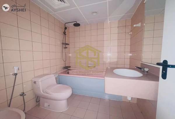APARTMENT FOR RENT IN AL KHALEEJ CENTRE AREA, AL RAFFA