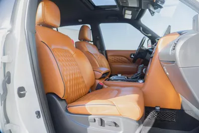Infiniti QX80 Sensory 2024 - American Specs - Pristine Condition-17