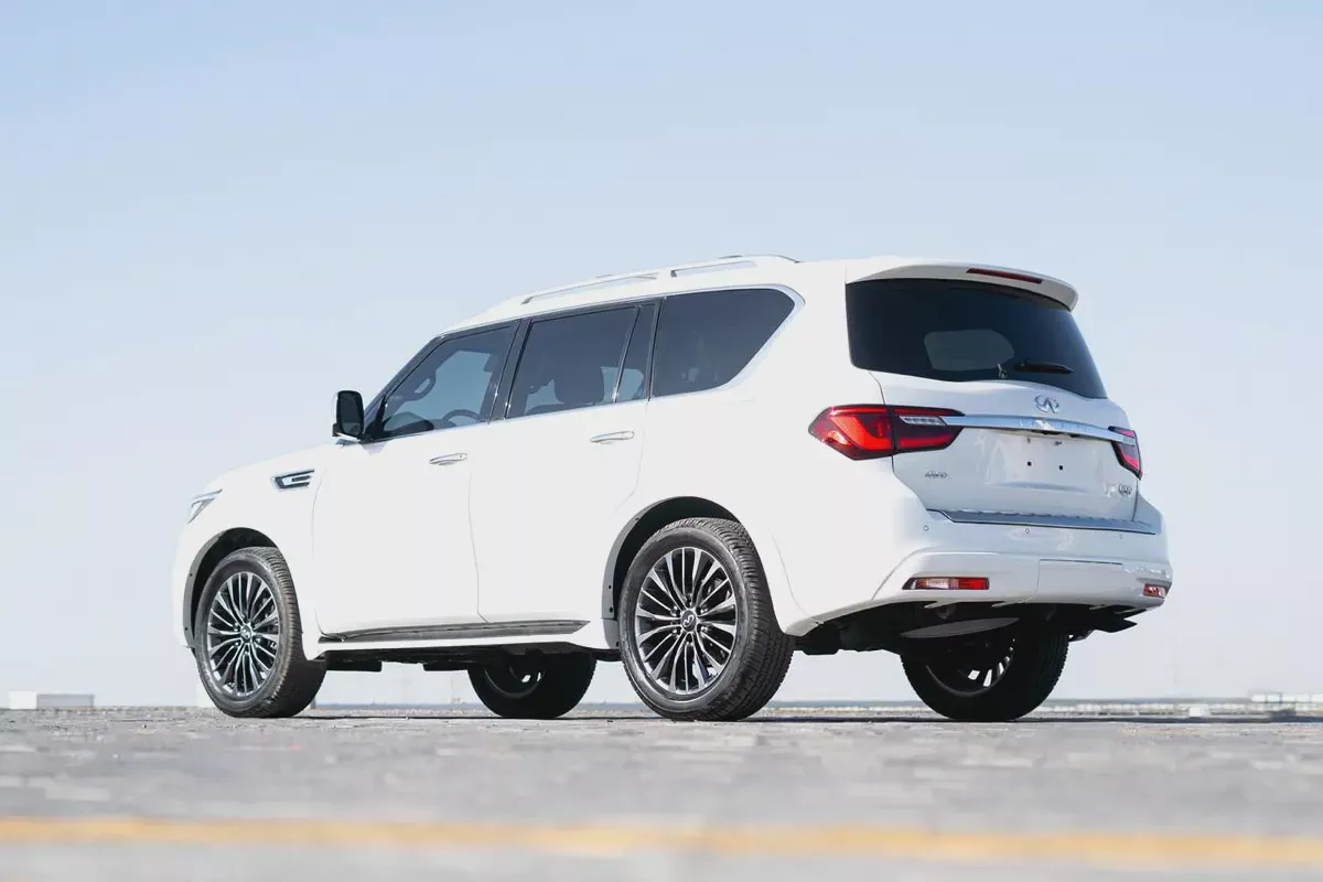 Infiniti QX80 Sensory 2024 - American Specs - Pristine Condition-3-3