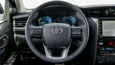 Toyota Fortuner EXR 2.4L DIESEL 2025 WHITE-12