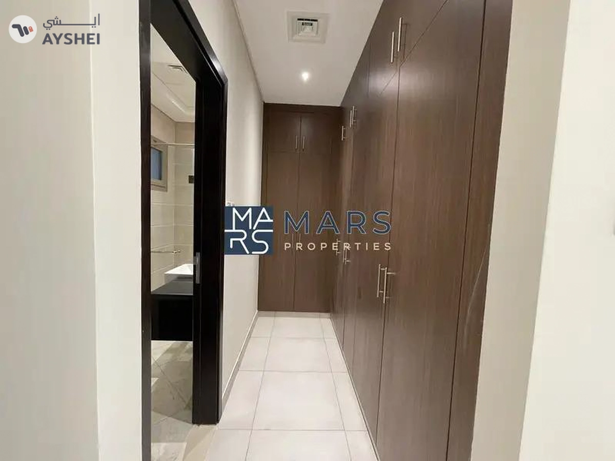 🌟 Discover Luxury Living in Sharjah Garden City - A Majestic 5-Bedroom Villa Awaits You! 🌟