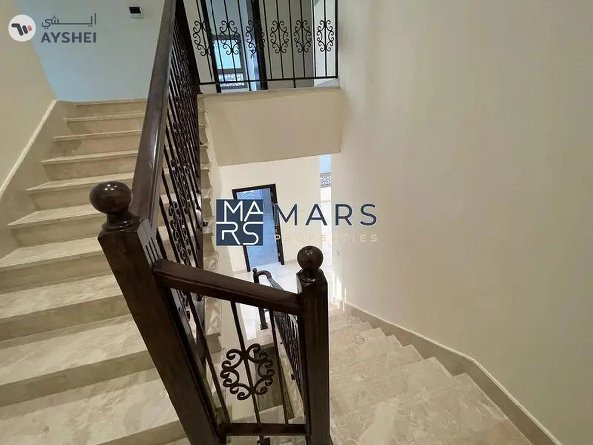🌟 Discover Luxury Living in Sharjah Garden City - A Majestic 5-Bedroom Villa Awaits You! 🌟