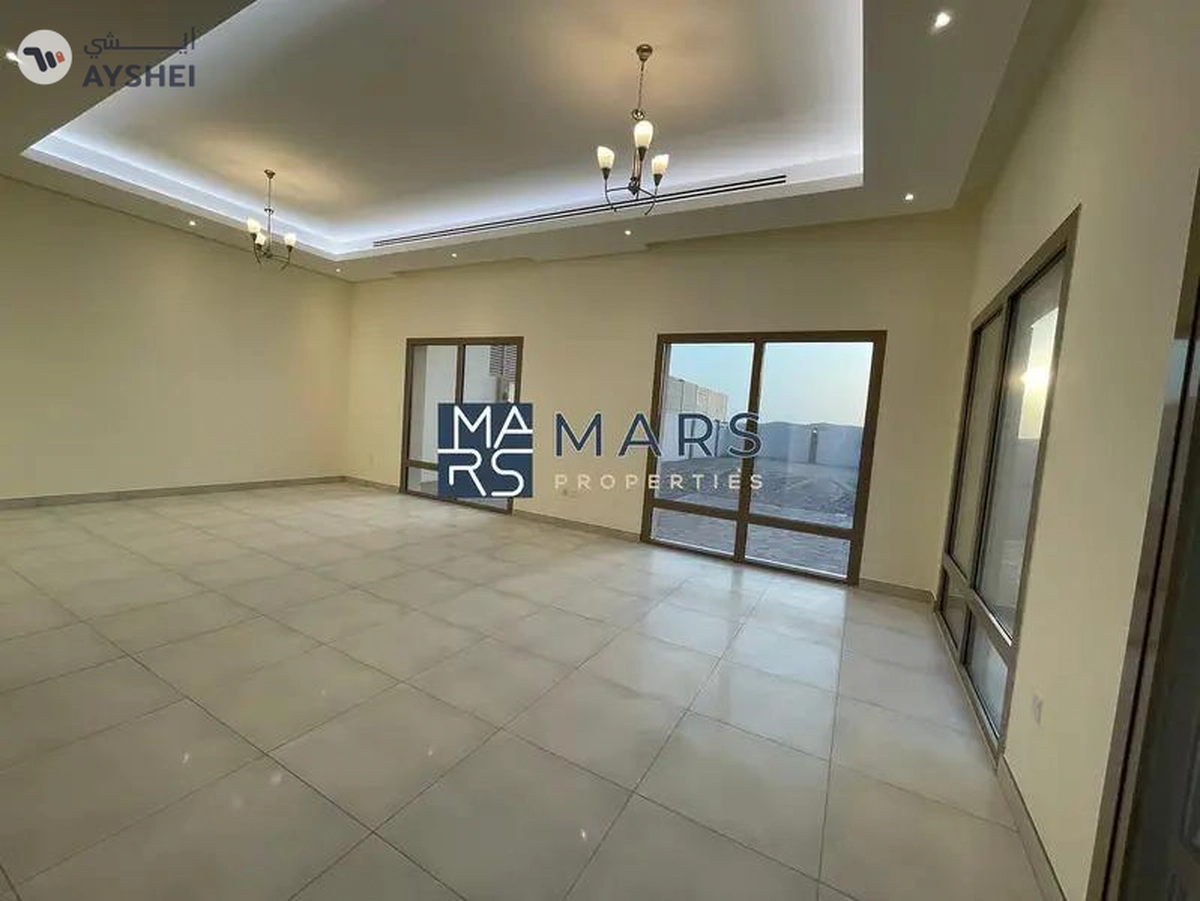 🌟 Discover Luxury Living in Sharjah Garden City - A Majestic 5-Bedroom Villa Awaits You! 🌟