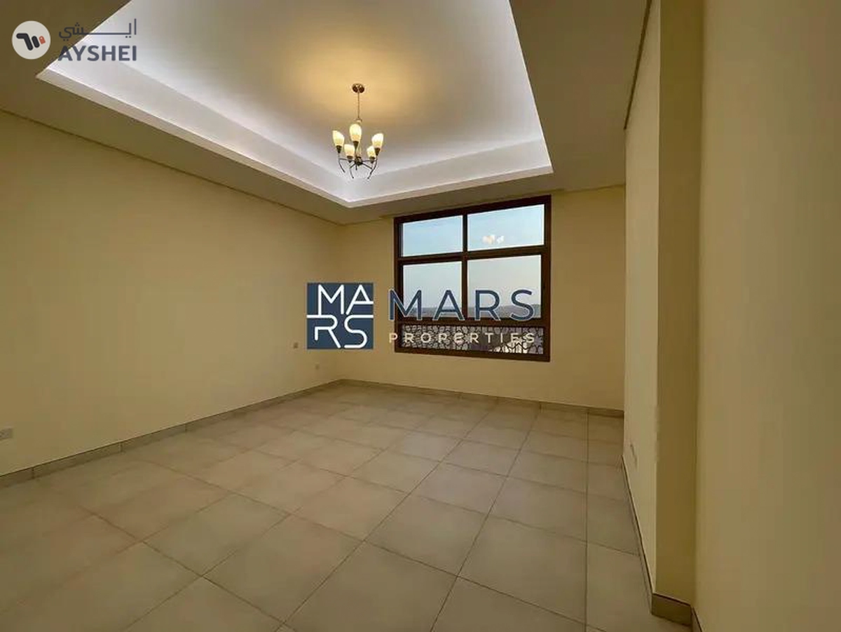 🌟 Discover Luxury Living in Sharjah Garden City - A Majestic 5-Bedroom Villa Awaits You! 🌟