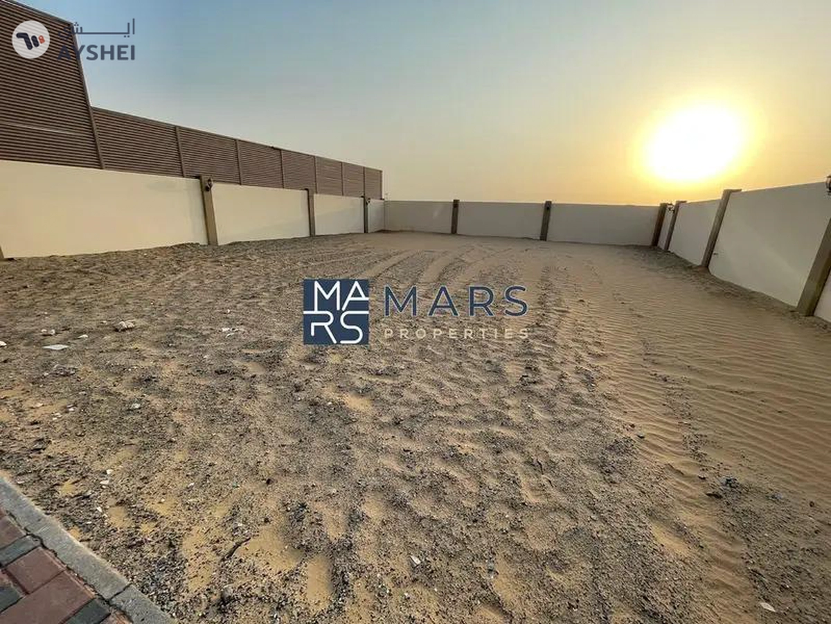 🌟 Discover Luxury Living in Sharjah Garden City - A Majestic 5-Bedroom Villa Awaits You! 🌟