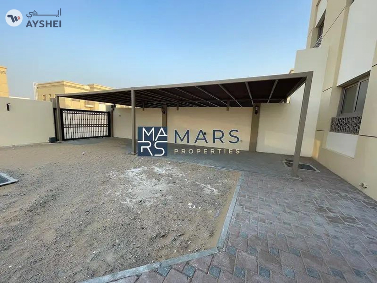 🌟 Discover Luxury Living in Sharjah Garden City - A Majestic 5-Bedroom Villa Awaits You! 🌟