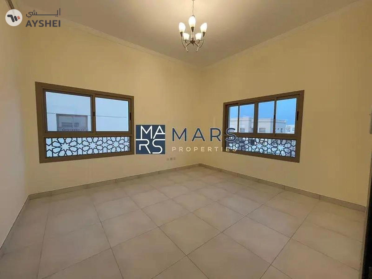 🌟 Discover Luxury Living in Sharjah Garden City - A Majestic 5-Bedroom Villa Awaits You! 🌟