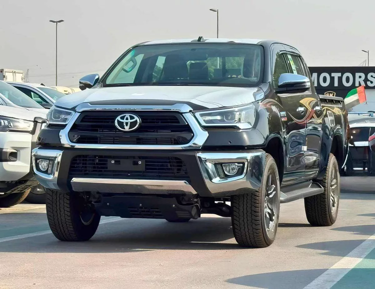 Toyota Hilux SR5 (NON GCC) SR5 | 2.8L V4 DIESEL | FULL OPTION | BLIND SPOT | OVER FNDER (CODE # HDAH1)
